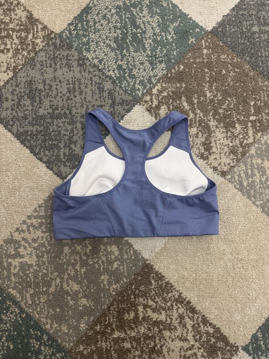 Дамско бюстие Nike