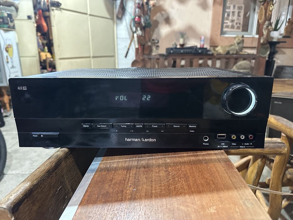 Amplituner HarmanKardon AVR70