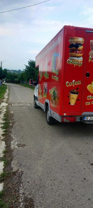 Vând Food Truck / Autorulotă Comercială Mercedes Sprinter