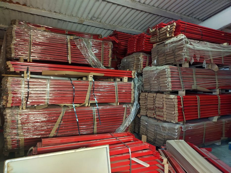 Rafturi metalice industriale