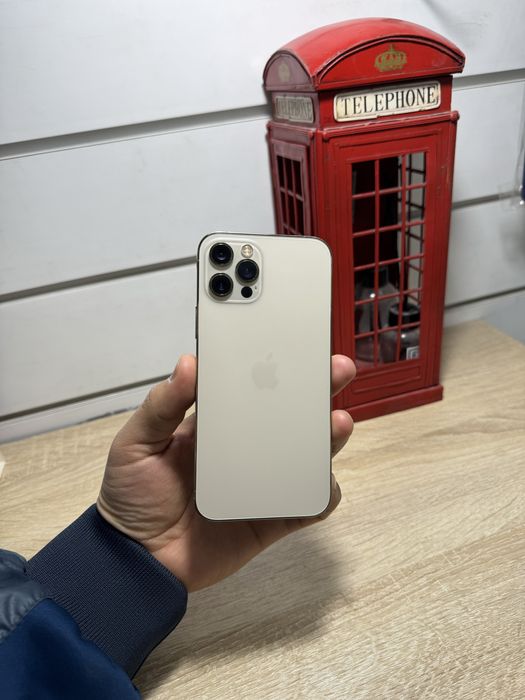 Продам Айфон 12Про Голд цвет 256Г акб 80% состояние отличное