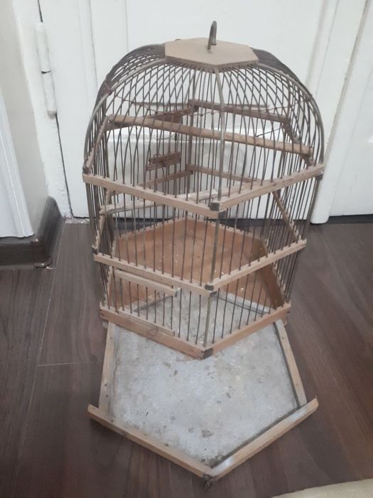 Продам клетку для птиц