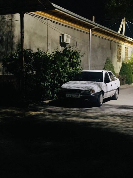 Nexia-1. Sons trambler 2005 super salon konditsioner