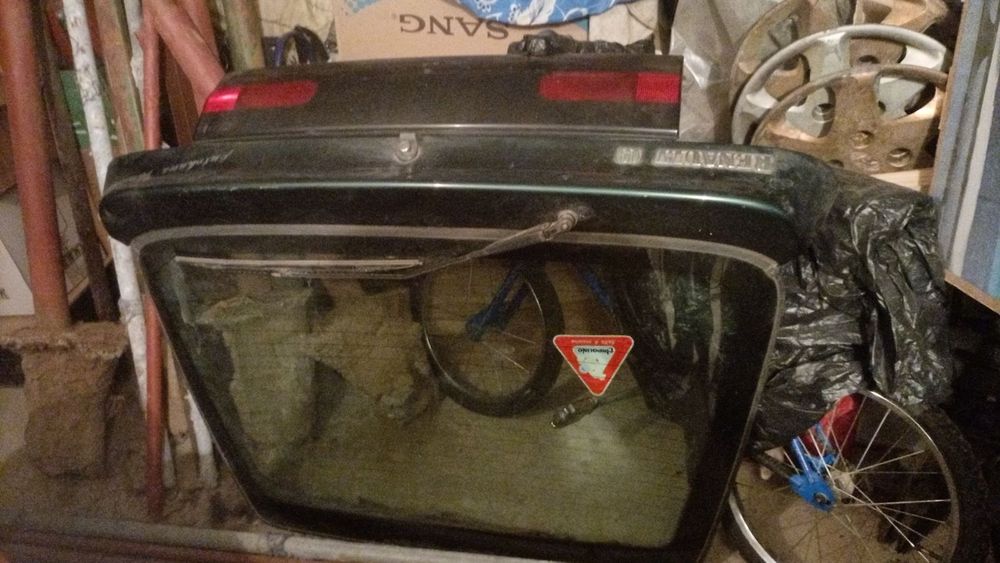 Заден капак за Рено 19