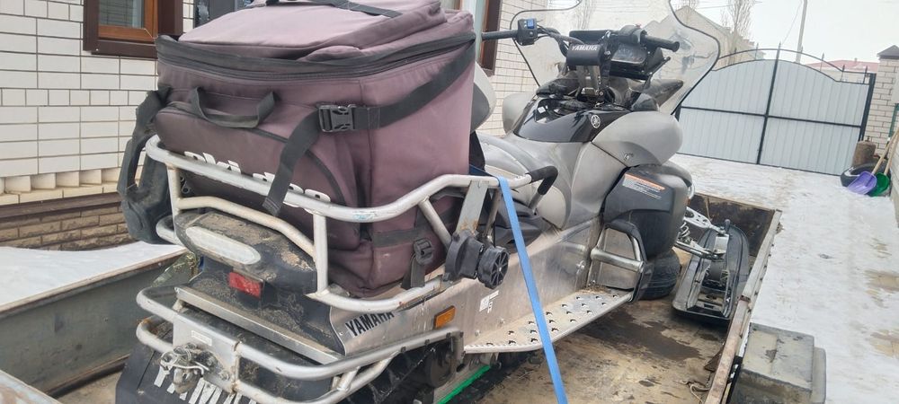Продам Снегоход Ямаха