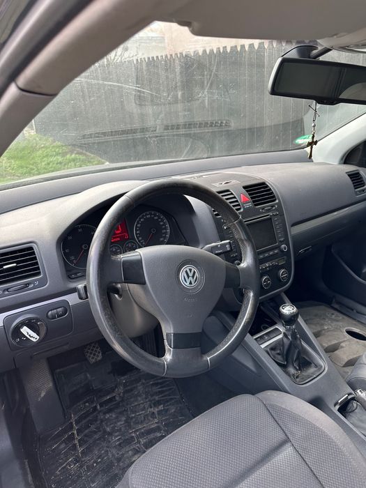 Golf V 2.0 4x4 pentru dezmembrări sau de vânzare probleme motor