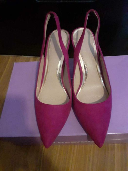 Pantofi cu toc/casual_38