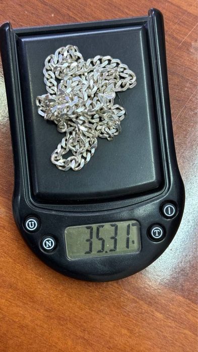 Тозза Эрон Сереброси