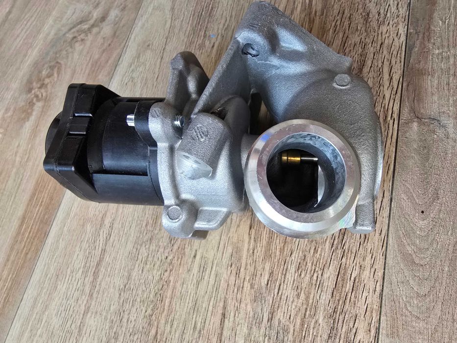 Нов EGR клапан за Peugeot, Citroën, Ford, Volvo 1.6 HDi / TDCi (1618.59 / 1618.Z2)