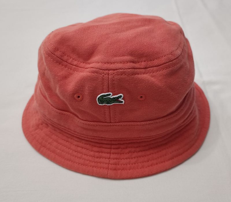 Lacoste Bucket Hat оригинална шапка M шапка идиотка