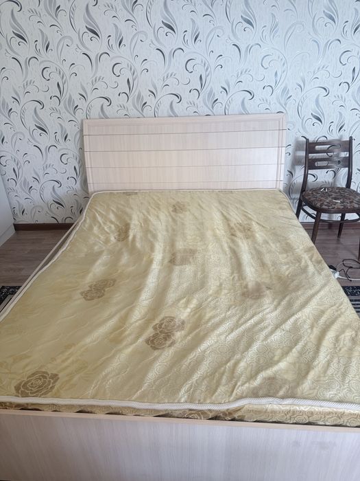 Кровать продам 160*200