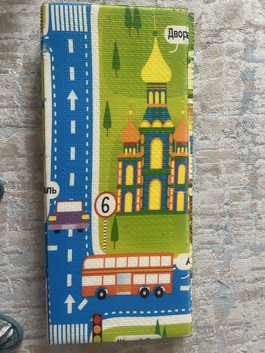 Детский коврик для игры