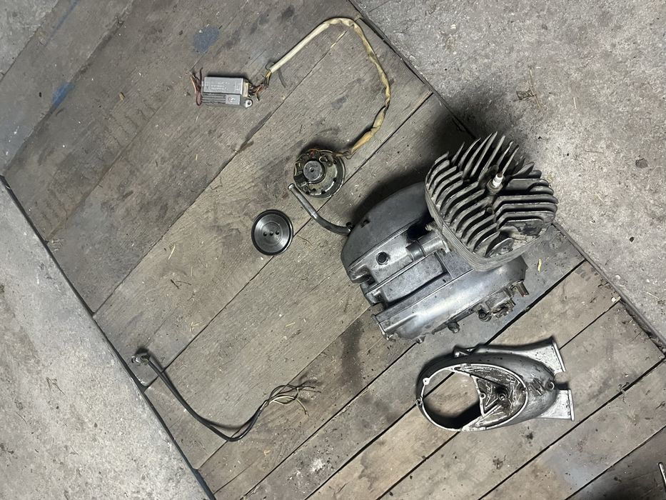 Продавам двигател за МЗ ТС 150