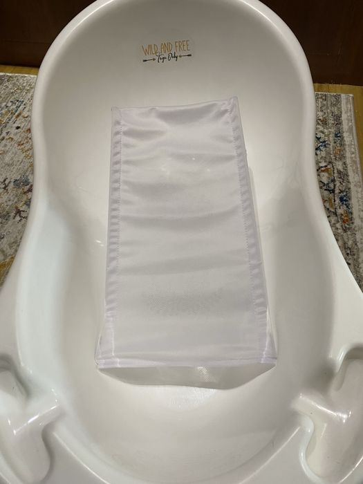 Продам ванночку для малышей