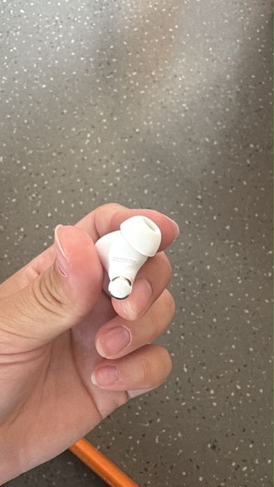 Наушники Airpods Продаю