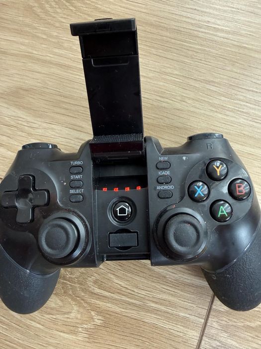 Джойстик/Докинг станция за телефон