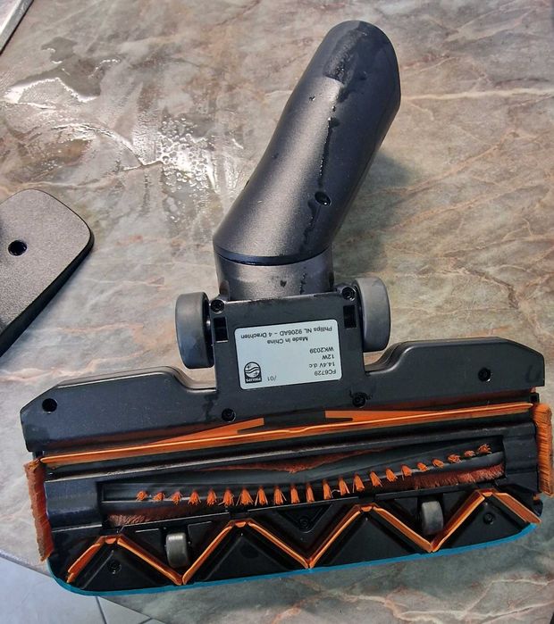 Продавам части за прахосмукачка Phillips speed pro aqua