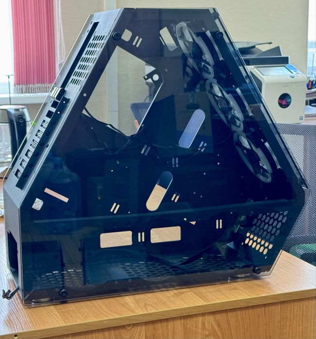 Корпуса необычные «танк» Open-Frame Mecha Chassis