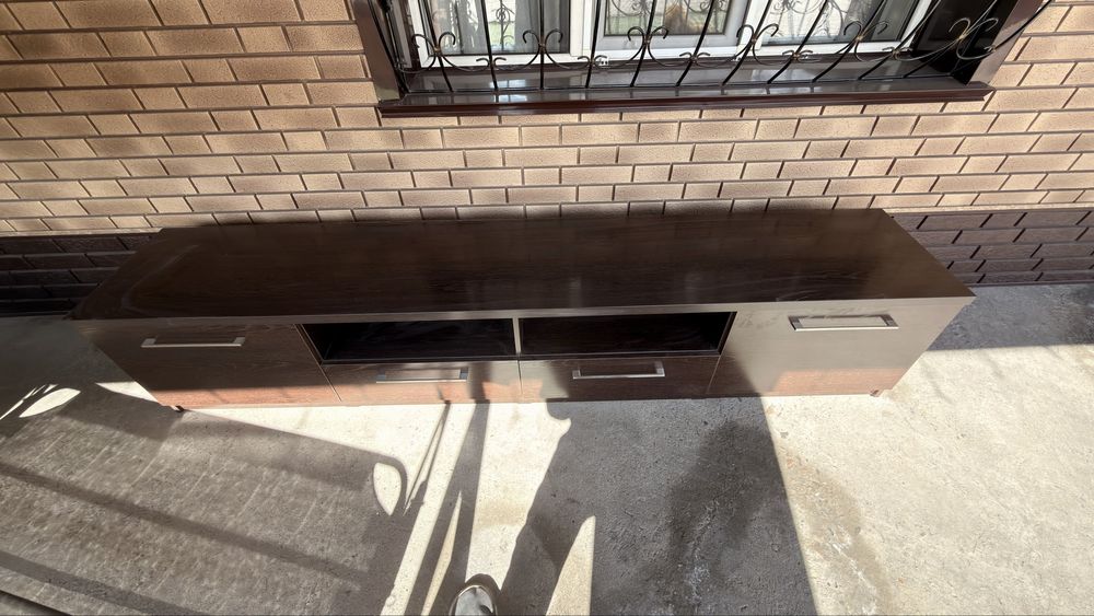 Тумба под телевизор