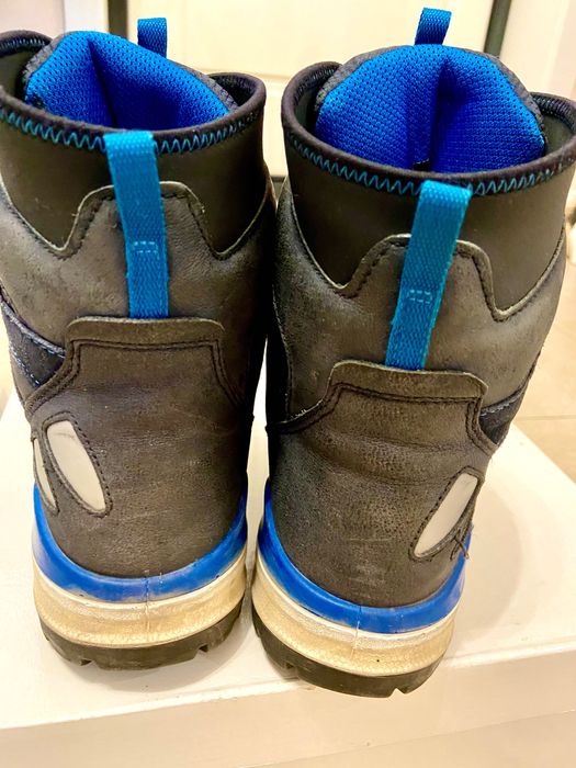 Продам сапоги зимние Ecco оригинал 39 размер