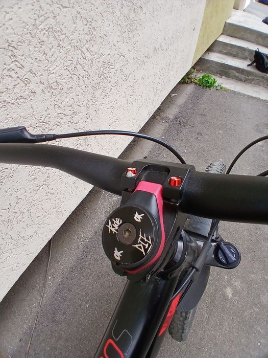 Vând rockrider st530 (are schimbătorul stricat)