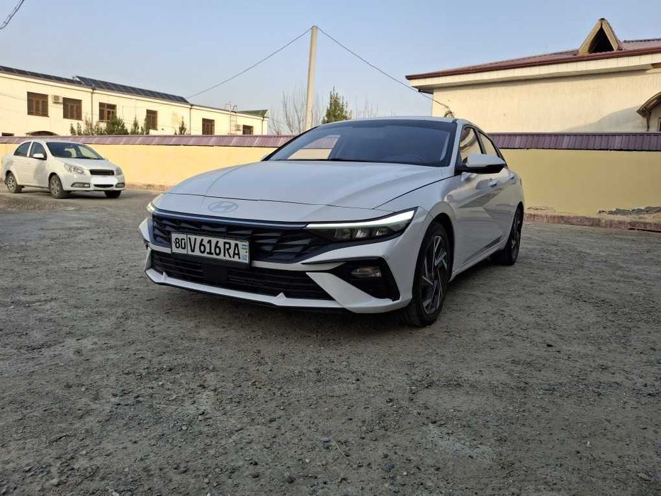 HYUNDAI ELANTRA 2024 sotiladi
