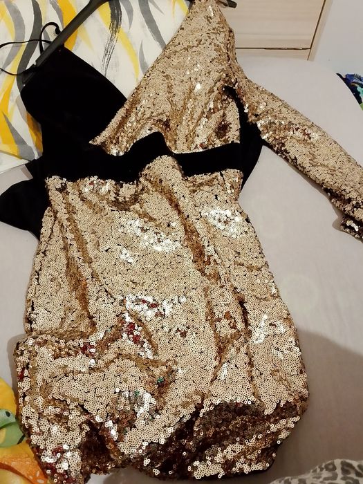 Дамска паетина рокля