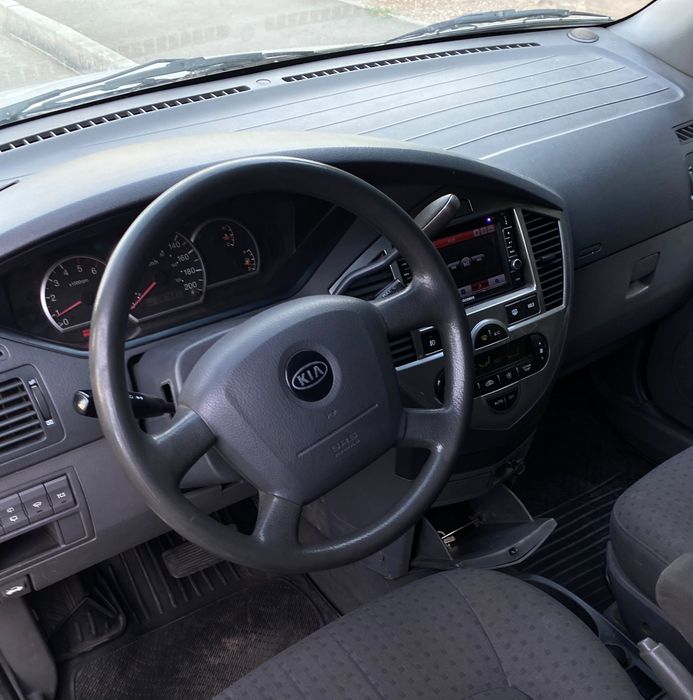 Kia Carens продам или обмен