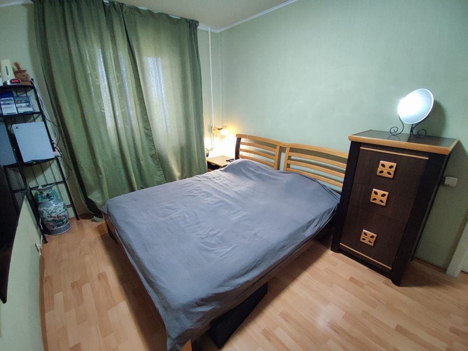 Современный спальный гарнитур