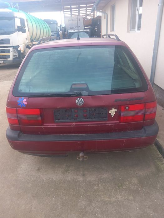 Vând mașină Volkswagen Passat Variant