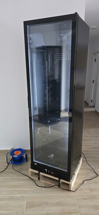 Vitrina frigorifica simpla nouă