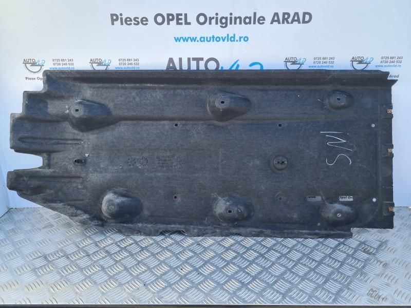 Scut lateral dreapta Opel Insignia A Country Tourer