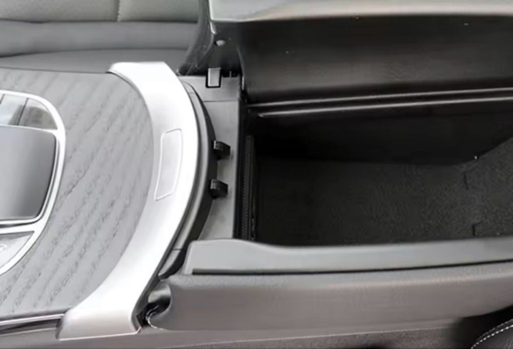 Trim Crome Chrome Consola Centrala Buton Mercedes C Class W205 GLC