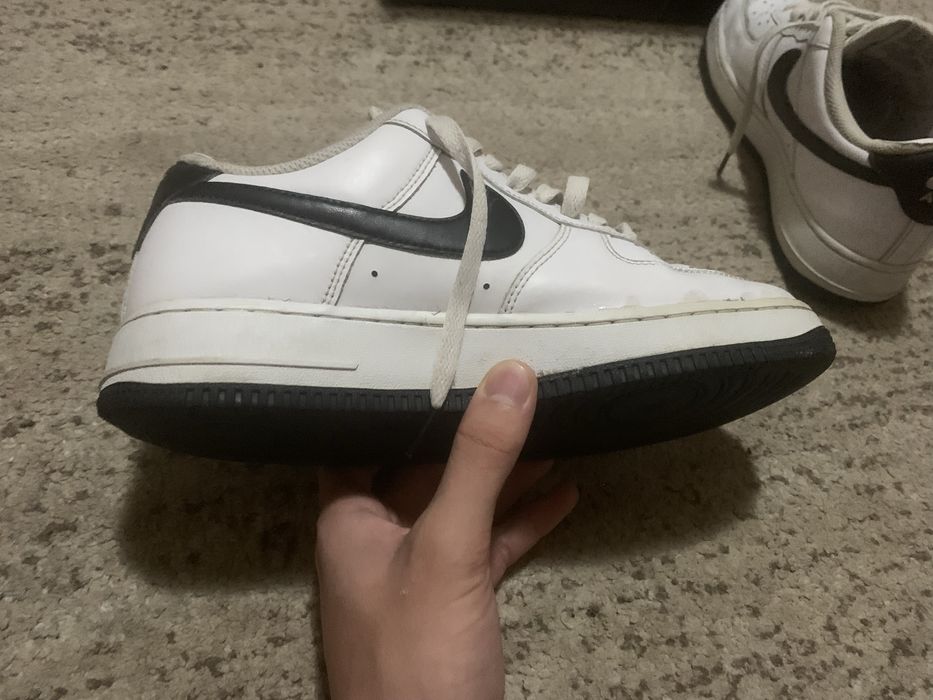 Air force 1 white and black