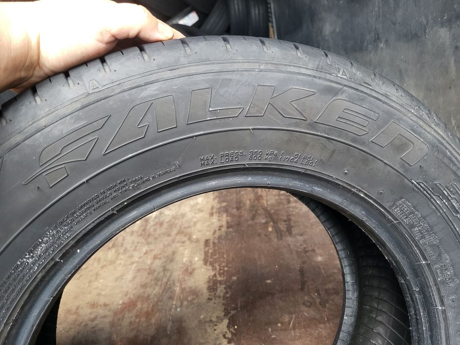 4бр 235/60/16  за джип 4х4 запазени