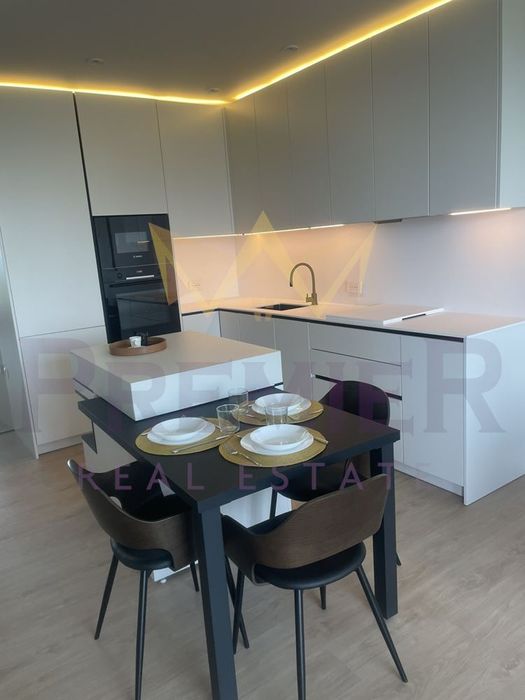 Дава се под наем Двустаен апартамент в Варна, Бриз - 73 кв.м за 1250 € - Снимка #1