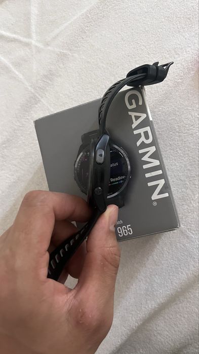 Garmin Forefunner 965 продаю