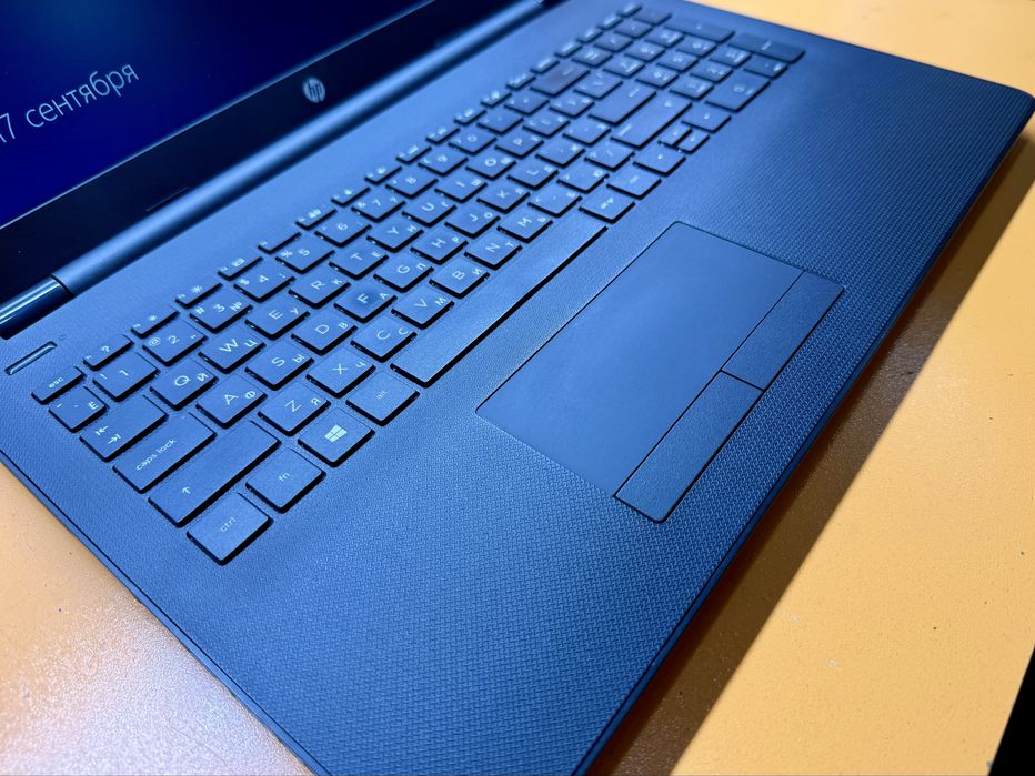 Ноутбук HP для работы и учебы в отл. состоянии