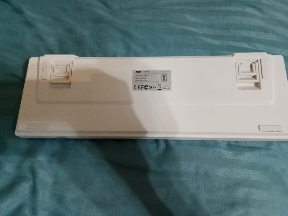 Продам клавиатуру Magegee MK-BOX 65% СРОЧНО