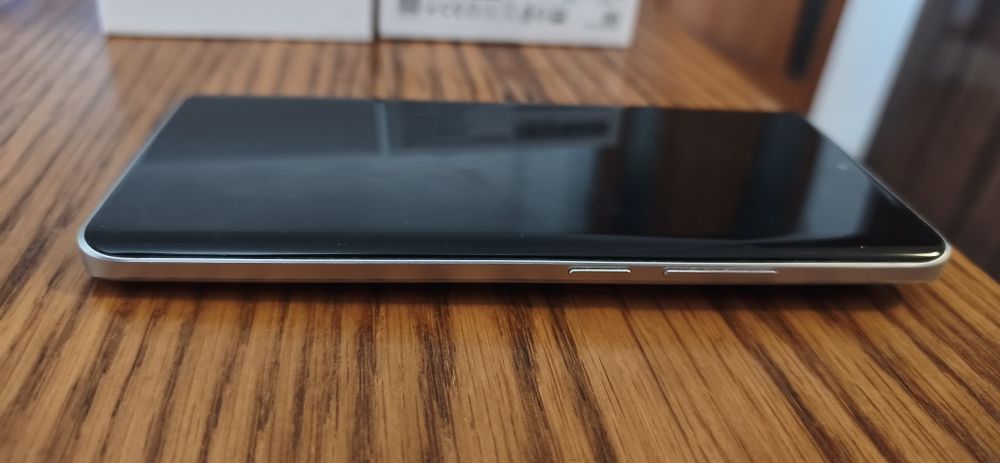 Redmi note 13pro+ 5g 8 ram 256gb