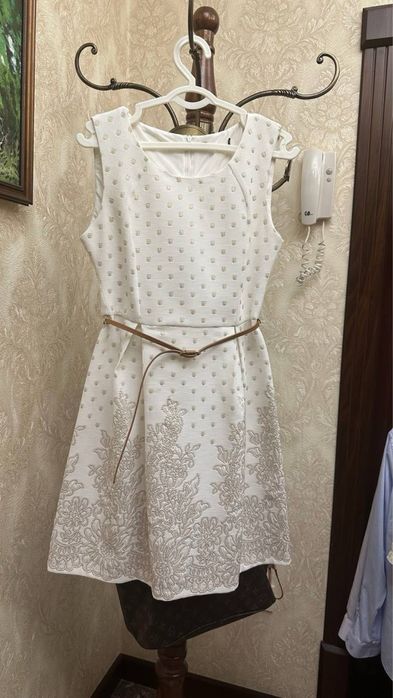 Chiroyli koftochka va kóylaklar