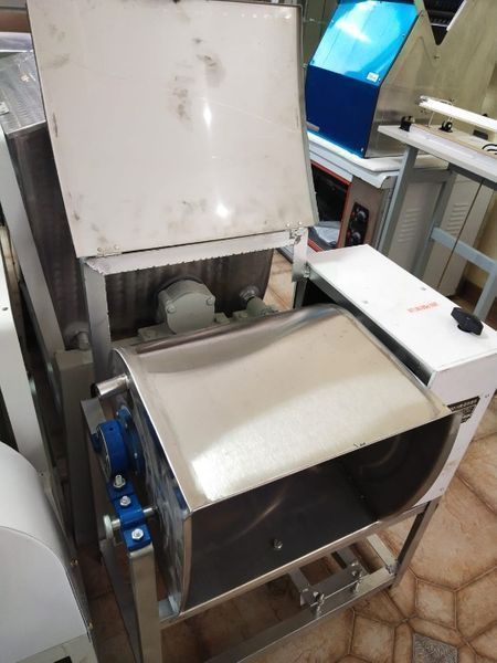 Тестомес производственный Тестомешалка