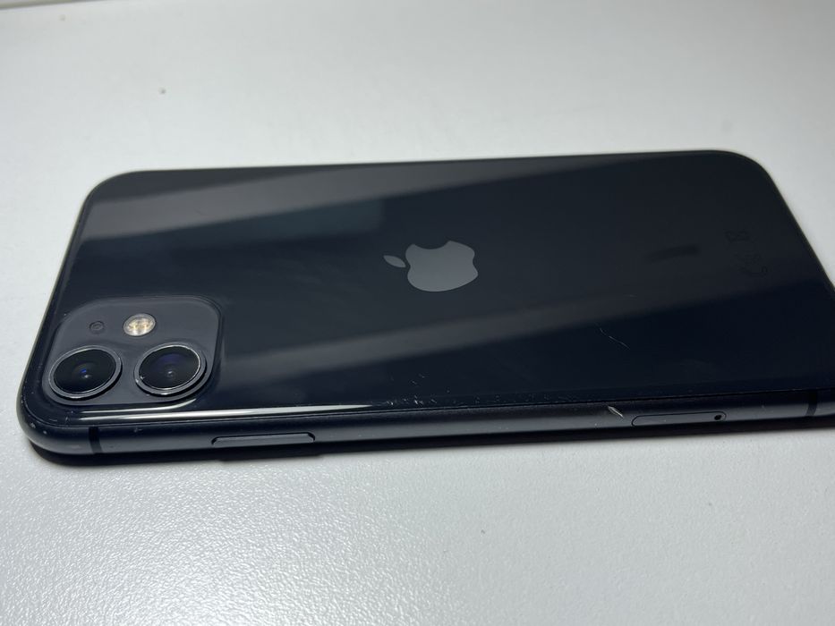 Iphone 11 (Айфон 11)