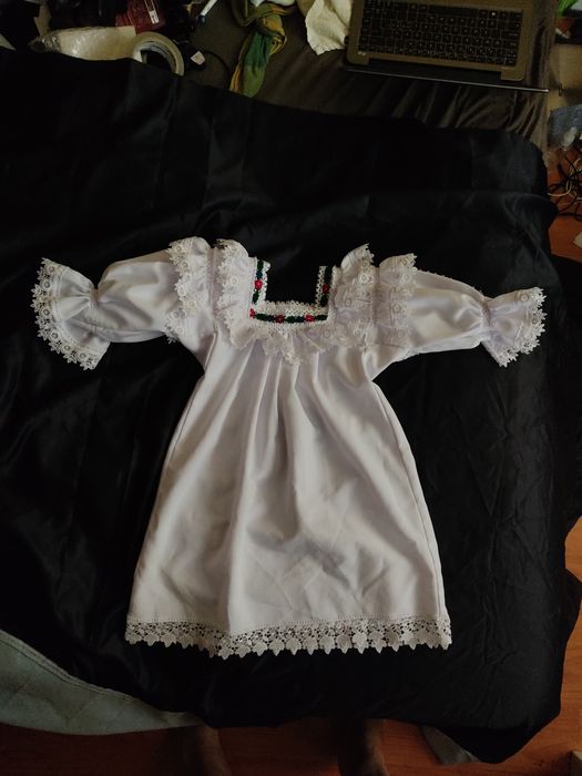 Cămașă tradițională din zona Maramureșului pentru domnișoare