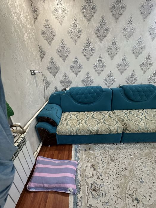 Диван Г образный 400смх50см