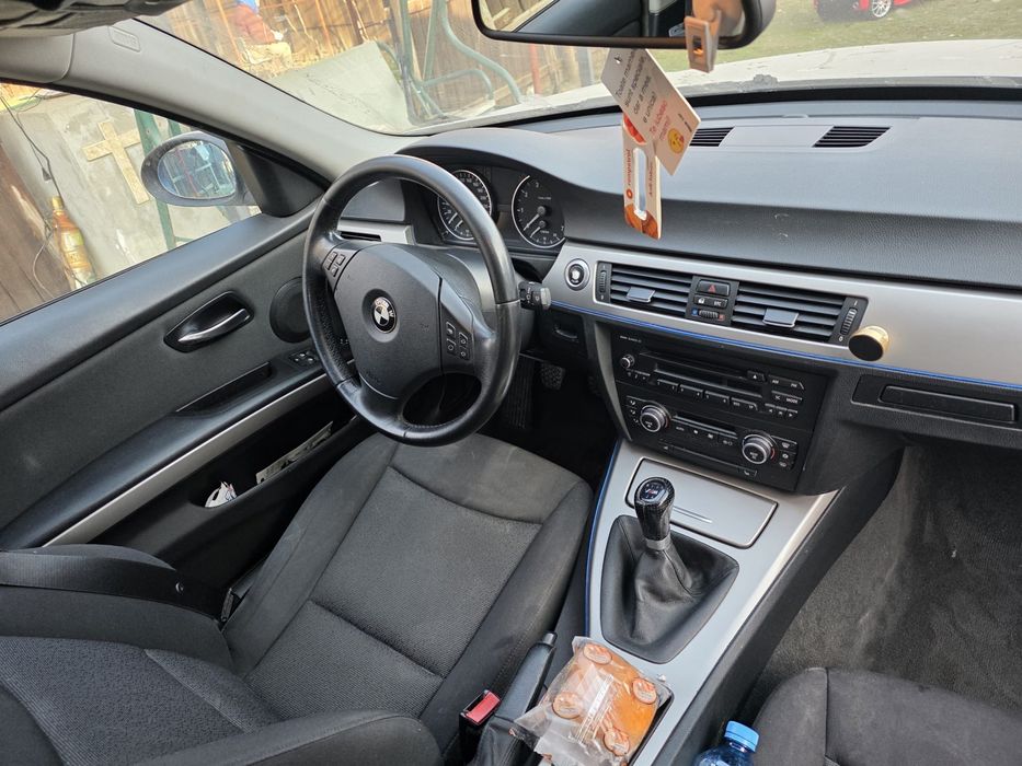 Bmw e90 318 i 2006