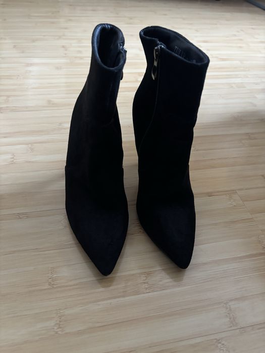 Botine cu toc inalt stiletto!