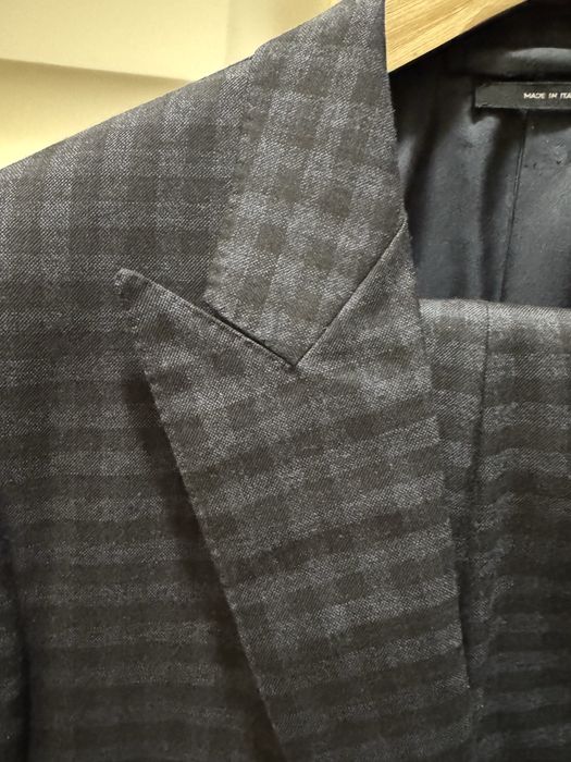 Продам костюм Tom Ford