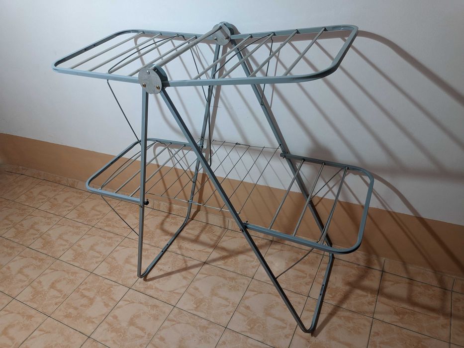 Сушилка для белья, одежды. Гладильная доска. Sushilka, doska.