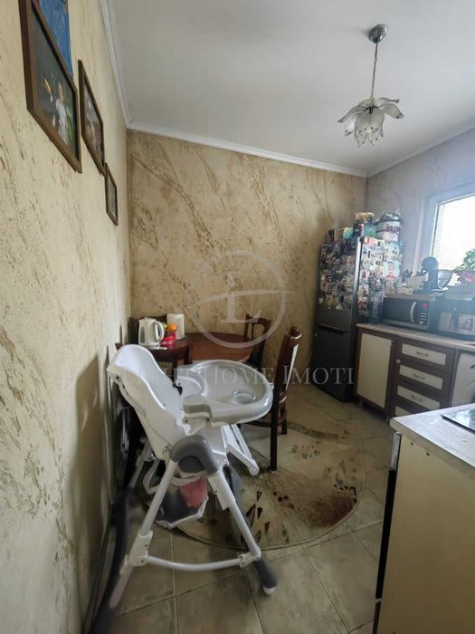 Продава се Двустаен апартамент в Пловдив, Кючук Париж - 60 кв.м за 1785 €/кв.м - Снимка #1